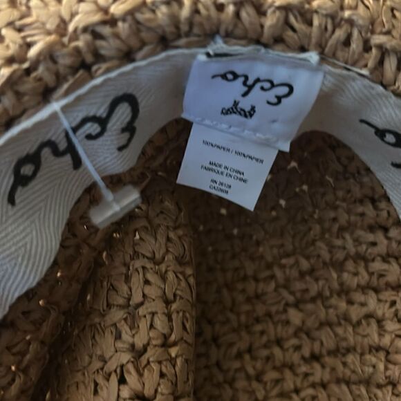 Echo Design Embroidered Paper
Straw Panama Hat / New No Tags